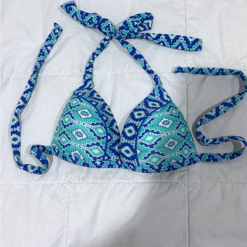 Arizona Jean Company Blue and White padded Bikini Top